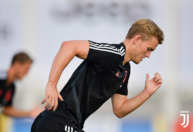 Ảnh bài viết Dự bị ở Juventus, De Ligt nhận cảnh báo từ HLV trưởng ĐT Hà Lan