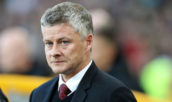 CĐV Man United: "Chúc mừng Southampton; Daniel James nhận thẻ đỏ đầu tiên"