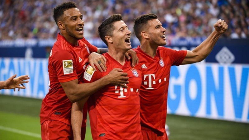 Vừa lập hat-trick, Lewandowski lên tiếng cảnh báo Dortmund