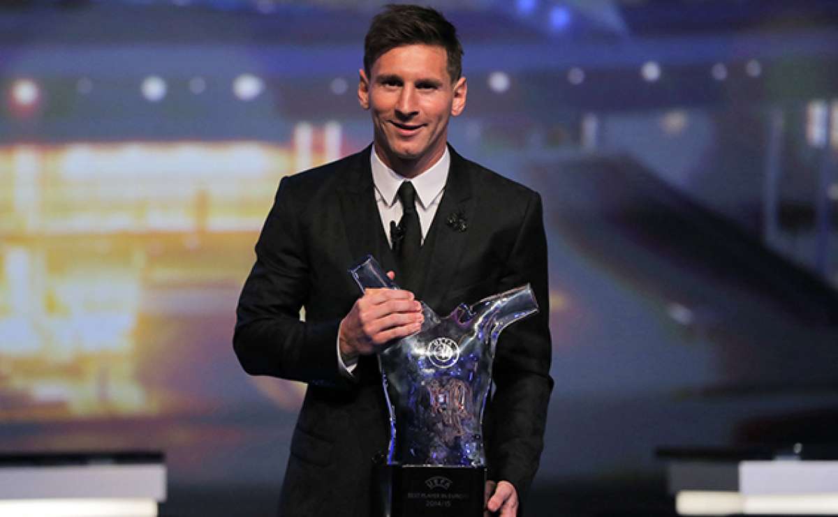 Ảnh bài viết Lý do vì sao Messi sẽ vượt qua Ronaldo, Van Dijk?