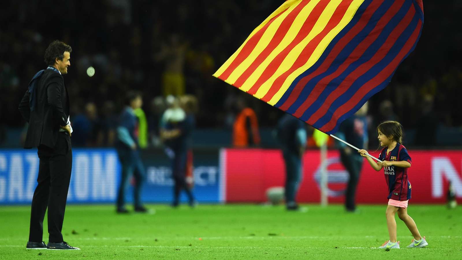 Rớt nước mắt khi HLV Luis Enrique thông báo sự ra đi của con gái 9 tuổi