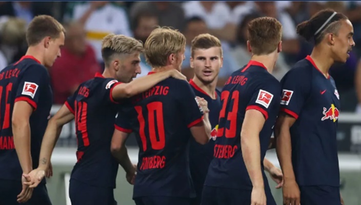 Hậu ký hợp đồng, "khát vọng" của Bayern đã "đáp lễ" Leipzig xuất sắc đến thế nào?
