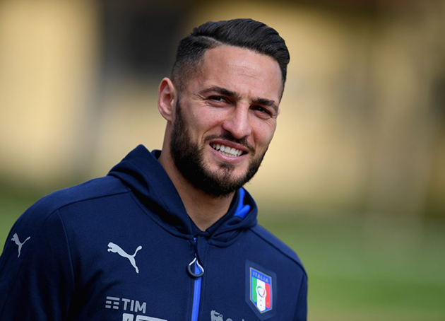 Ảnh bài viết CHÍNH THỨC: Mất De Sciglio, tuyển Ý gọi sao Inter Milan thay thế