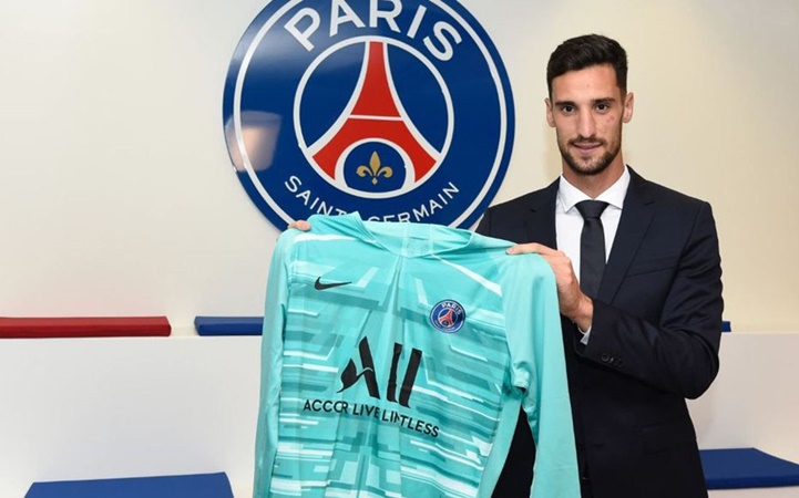 CHÍNH THỨC: PSG đón thêm tân binh, thủ thành chất lượng từ La Liga