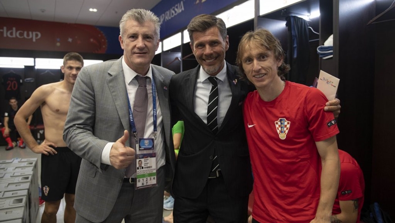 Kết thúc TTCN, “sếp lớn” AC Milan vẫn lưu luyến sao Real Madrid