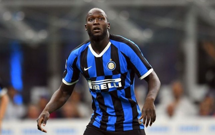 Lukaku bị miệt thị, "mục tiêu số 1" của Man Utd đứng ra phản pháo 