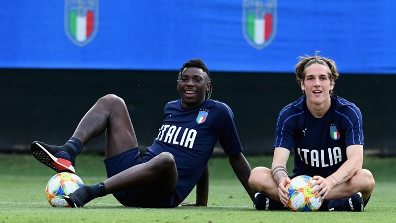 Mancini cảnh cáo “bộ đôi tình nhân” của đội tuyển Italia