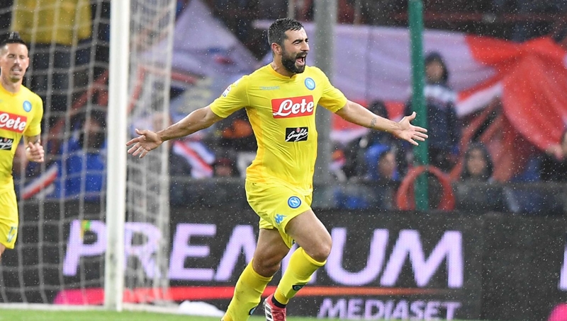 Bạn còn nhớ Raul Albiol, nhà vô địch World Cup và EURO cùng đội tuyển Tây Ban Nha?