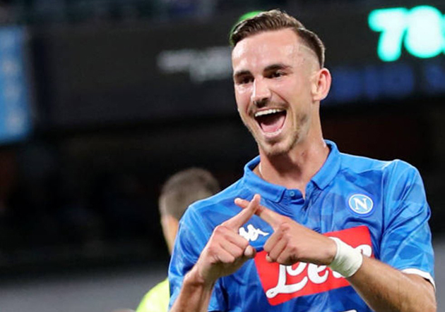 Bị Real Madrid dòm ngó, Napoli quyết trói chân nhà vô địch U21 Châu Âu