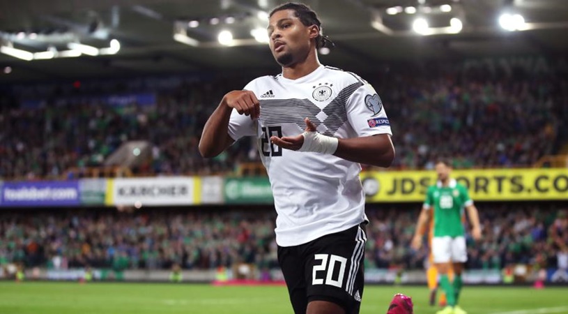Ảnh bài viết Serge Gnabry: Từ kẻ thừa ở Arsenal đến "người chèo lái" tuyển Đức