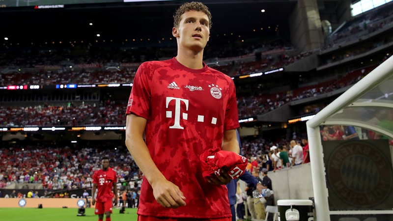 Đến Bayern, Pavard đề cao một cái tên rất quan trọng ở đội bóng