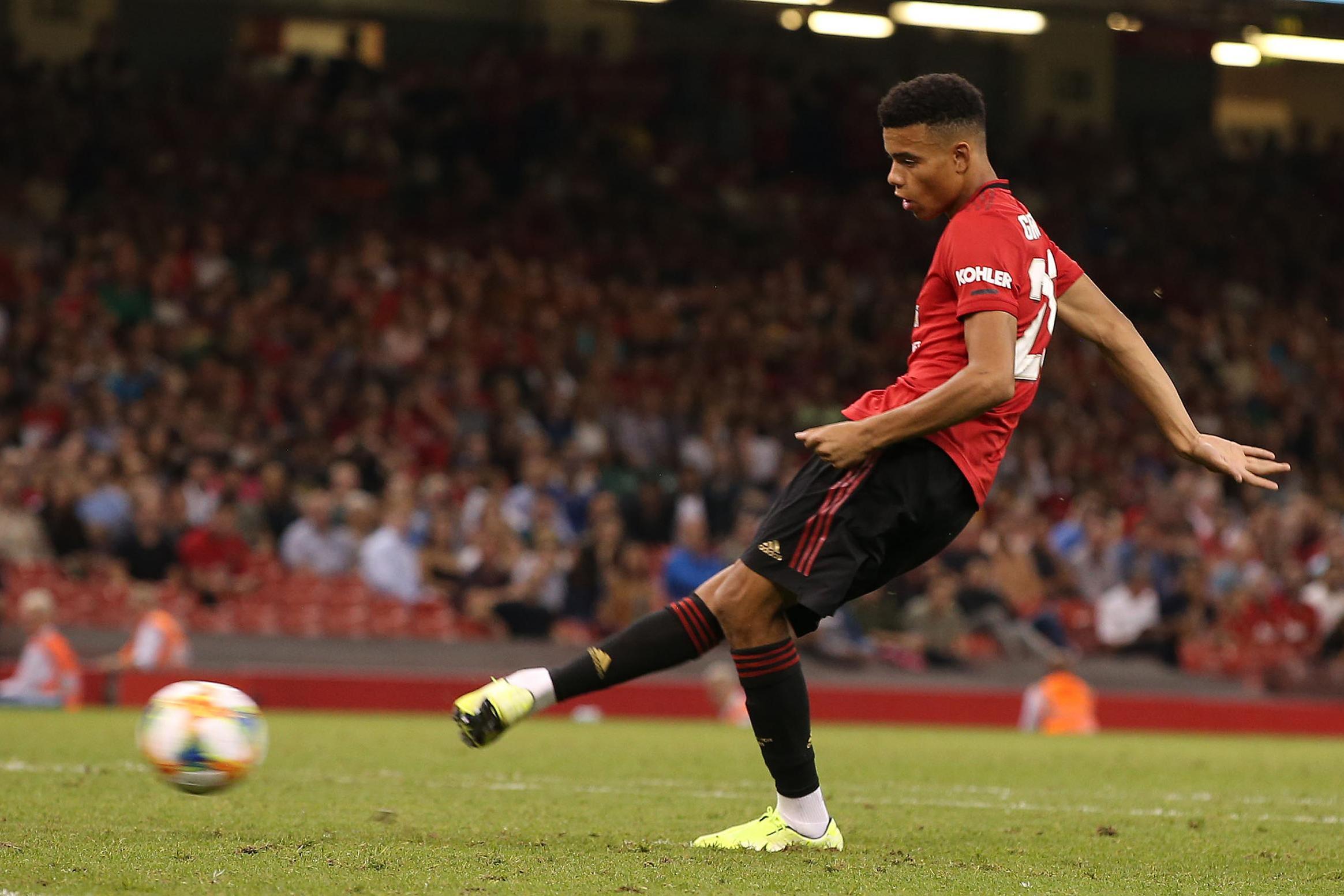 Ảnh bài viết Man Utd mất 7 trụ cột, Solskjaer dùng đội hình nào đấu Leicester City?