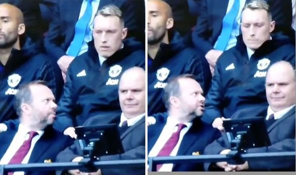 Ảnh bài viết SỐC! Jones đòi sa thải Solskjaer ngay và luôn, Ed "gỗ" liền hành động