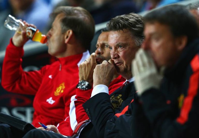 Đội hình Man Utd thua thảm MK Dons 4 năm trước giờ ra sao?