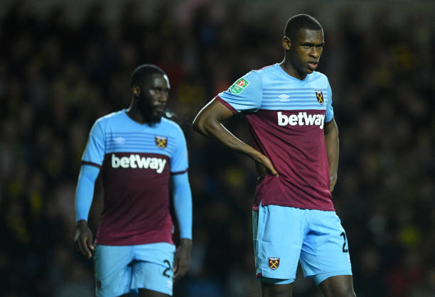 Vừa thắng Man United, West Ham đã thất bại kinh hoàng trước đội Hạng Ba