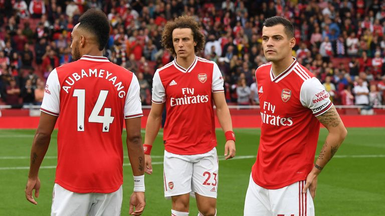 Phong độ phập phù, Arsenal sẽ dùng 11 cái tên nào trước Man Utd?