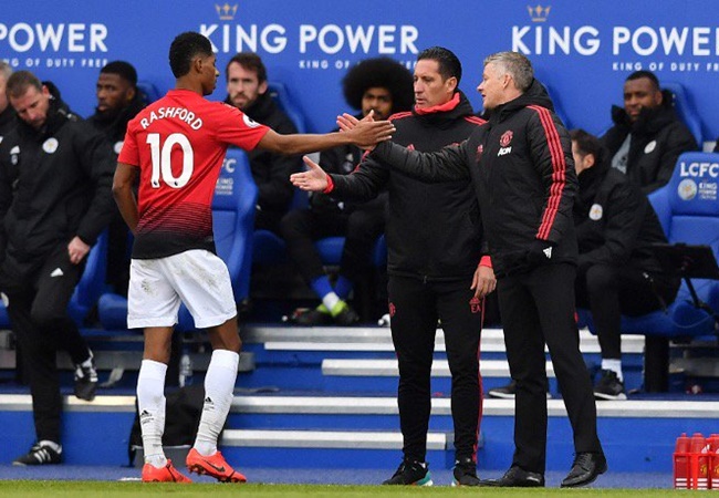 CHÍNH THỨC: Man Utd chia tay 'tàn dư' cuối cùng của Mourinho
