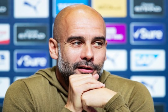 Pep Guardiola sẵn sàng cho trận đấu khó khăn với Everton