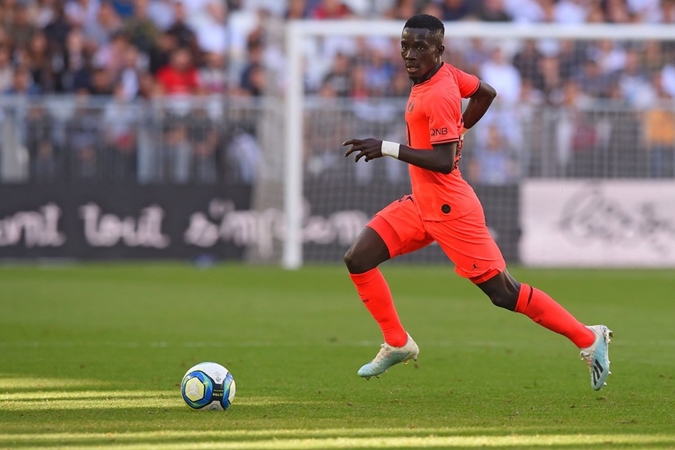 Ảnh bài viết Sao Ngoại hạng Anh nói về tân binh PSG: “Cậu ta khiến tôi liên tưởng đến Kante”