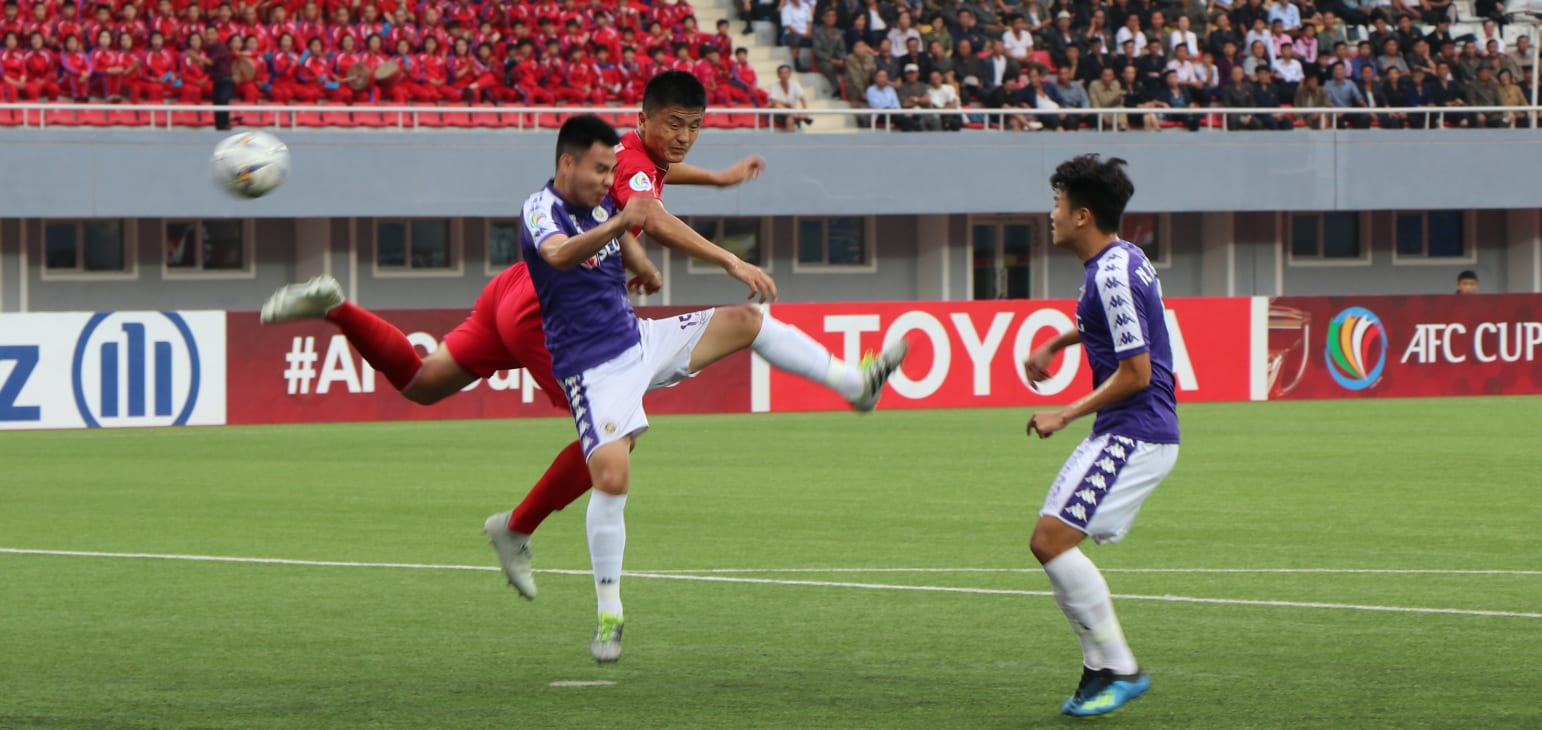 Thấy gì việc Hà Nội tan giấc mộng vàng tại AFC Cup?