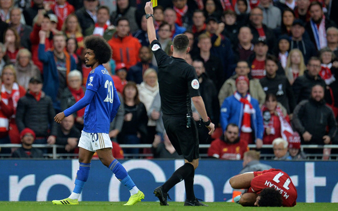 Sao Leicester bị lăng mạ, Liverpool lại khổ?
