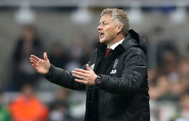 Ảnh bài viết Đã rõ! "Kẻ thay thế" đặt thời hạn cuối để Man Utd sa thải HLV Solskjaer
