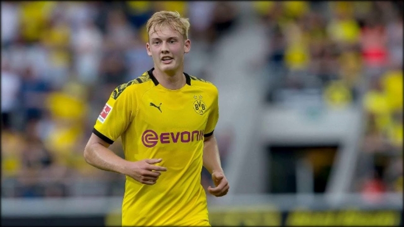 Tân binh lên tiếng, các trụ cột của Dortmund ngay lập tức thấp thỏm