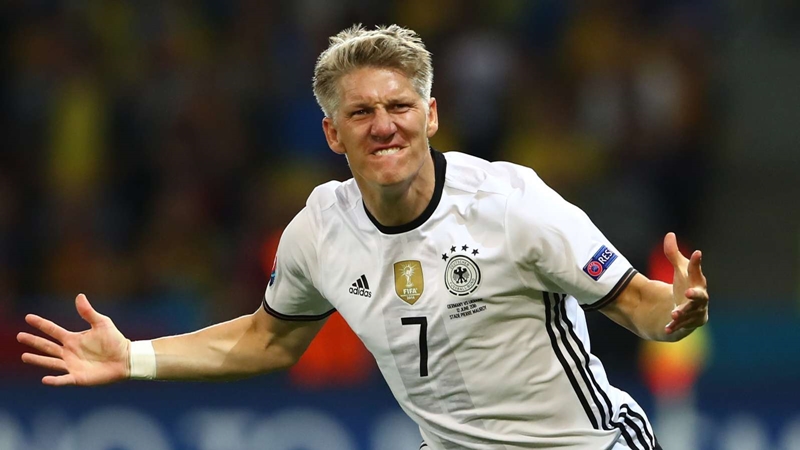Huyền thoại tiến cử: "Sẽ rất tuyệt nếu cậu ta đến Bayern giữ vai trò huấn luyện"