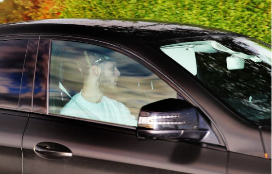 Ảnh bài viết Chấn thương, De Gea vẫn tới sân tập của Man Utd