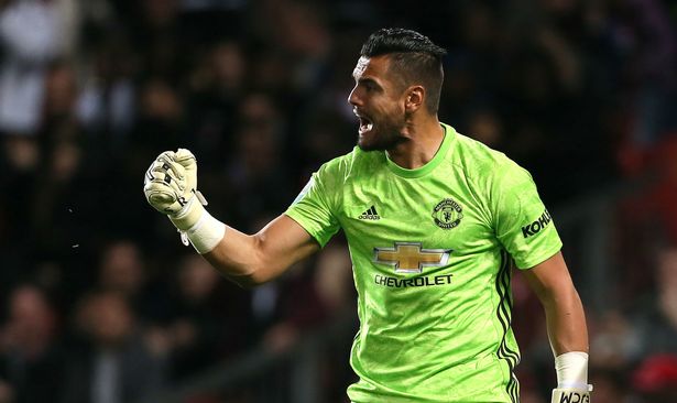 Tan nát lực lượng, Man Utd tiếp Liverpool với đội hình nào?