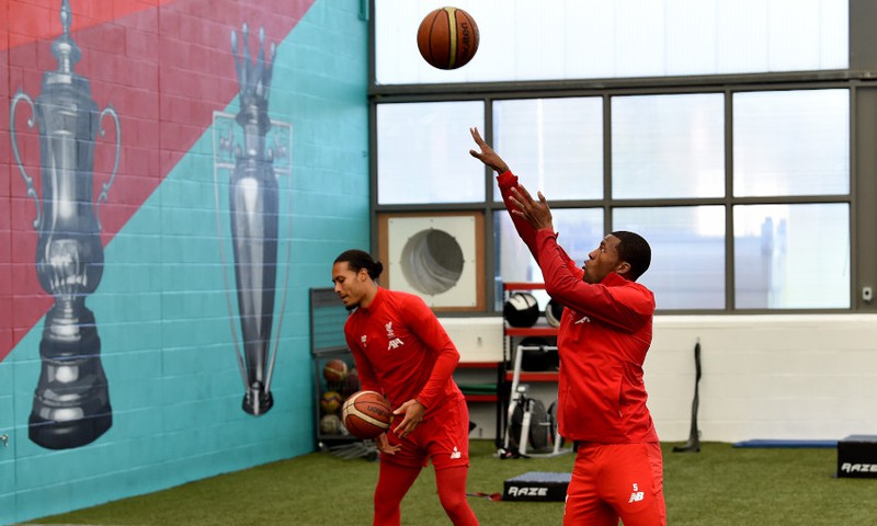 Ảnh bài viết Trước ngày tới Old Trafford, Liverpool tập bài lạ