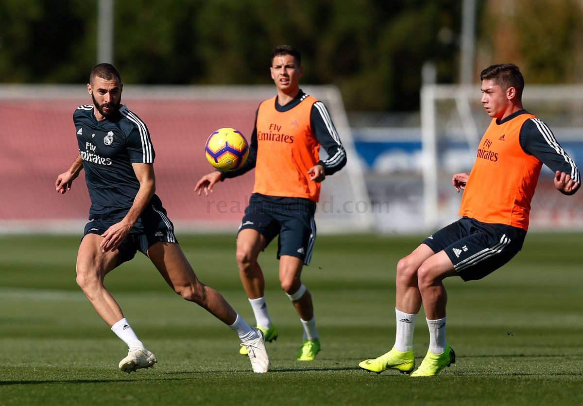 CĐV Real: "Tuyệt phẩm! Cậu ta chính là tương lai của Real Madrid"