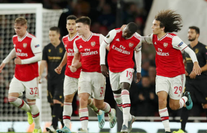 5 điểm nhấn Arsenal 3-2 Vitoria: Ozil nếm "trái đắng"; Người hùng dự bị