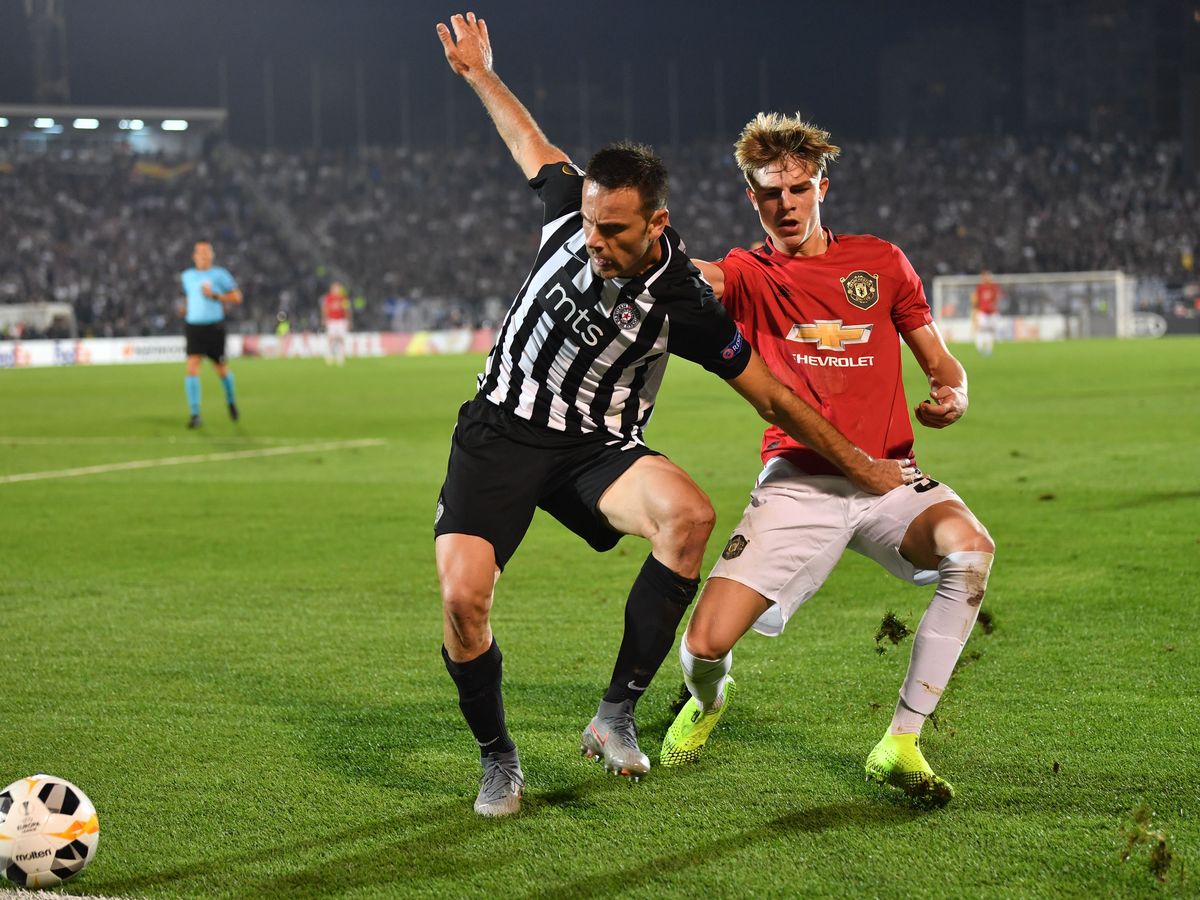 Không hề sợ hãi, Man Utd đã tìm ra một "mad dog" ở biên trái