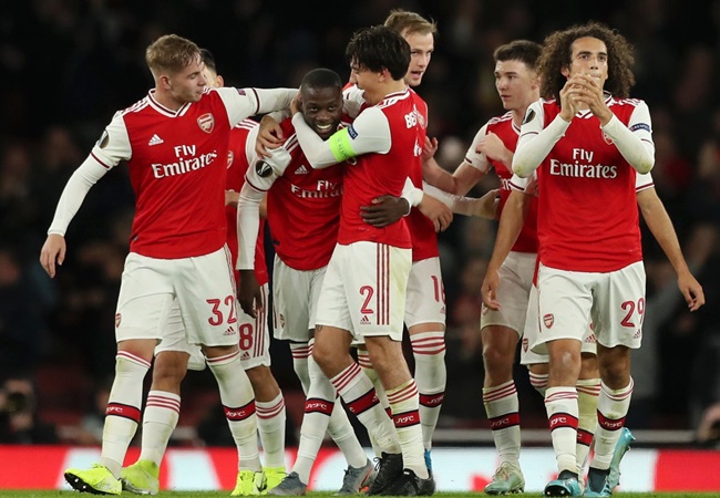 Arsenal 'hút chết', Persie chỉ trích Emery và nói thẳng điểm yếu 'chí mạng'