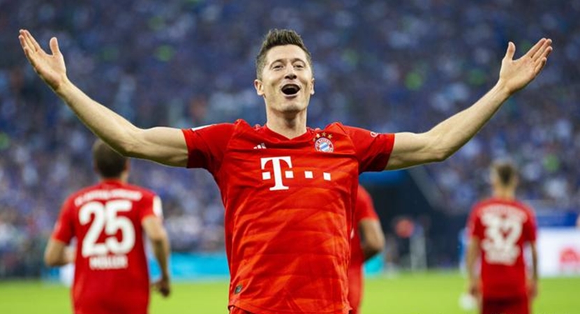 "Cậu ta có phong độ cao, tôi chưa từng thấy điều đó kể từ thời Gerd Muller"