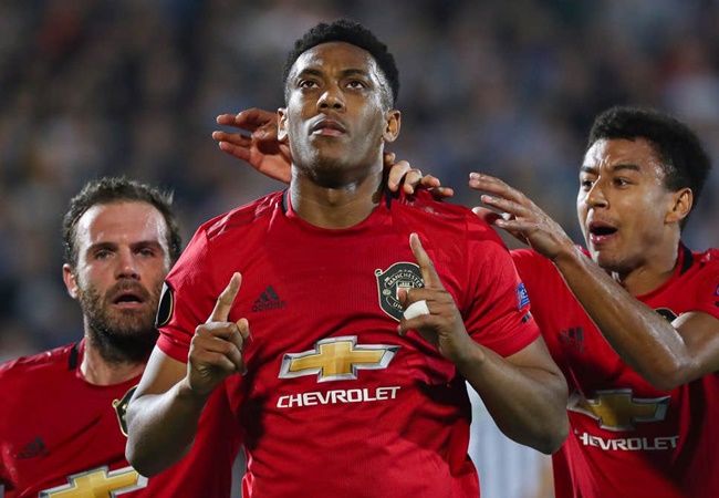 Solskjaer giác ngộ, 'song sát' trở lại, Man Utd sẵn sàng săn 'Chim hoàng yến'?