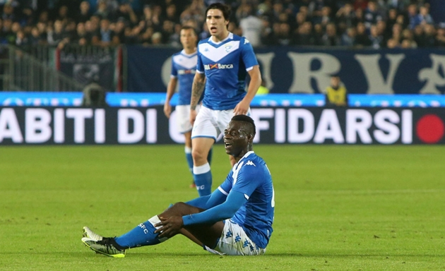 Sự cô đơn của Balotelli và những hình ảnh đẹp trong trận Brescia - Inter Milan