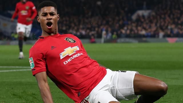 CĐV Man Utd: "Cúi đầu trước cậu ấy; Một hiện tượng"