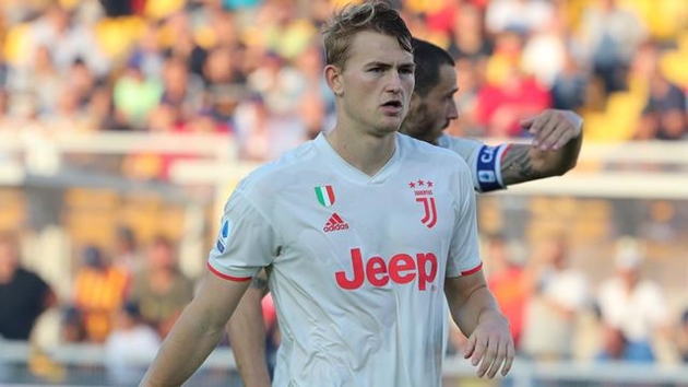 Ảnh bài viết Sao Juventus: “Tôi đã khuyên De Ligt phải luôn làm như vậy”