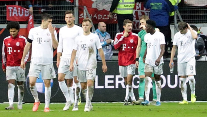"50 sắc thái" thất thần của dàn sao Bayern ở trận thua lịch sử