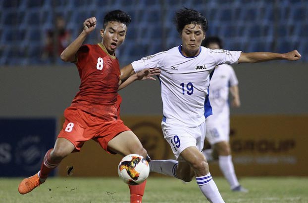 U21 Việt Nam gục ngã trước Nhà vô địch SV Thế giới trong ngày thầy Park dự khán