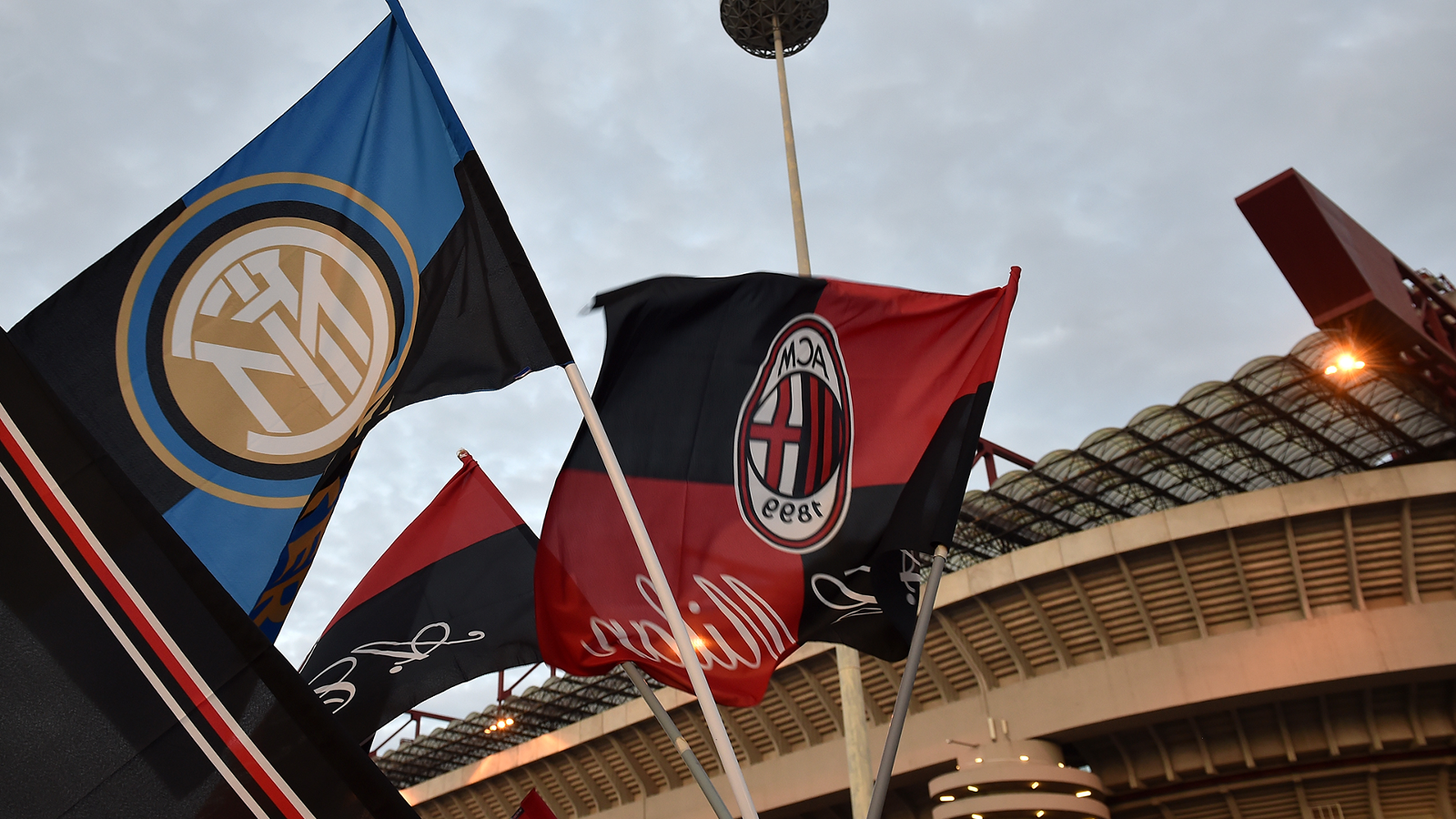 AC Milan-Inter Milan và những đội bóng dùng chung sân vận động