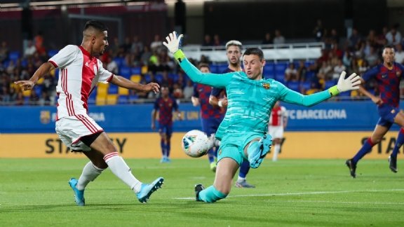 "Iniesta mới" lên tiếng, Barca chờ gì mà chưa đón về Camp Nou?