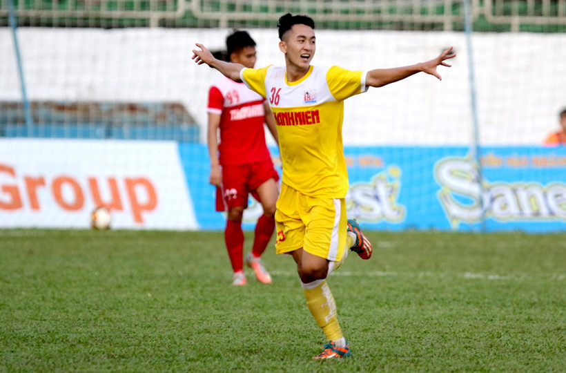 Vừa kết thúc mùa giải, Hà Nội FC đã tranh thủ "hút máu" nhà vua Hạng Nhất