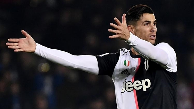 Ảnh bài viết “Nhờ” cựu sao Arsenal, Ronaldo san bằng kỉ lục tồi tệ sau 10 năm