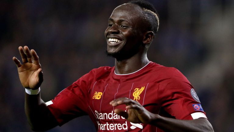 Những kèo "khó đỡ" trước đại chiến Liverpool - Man City