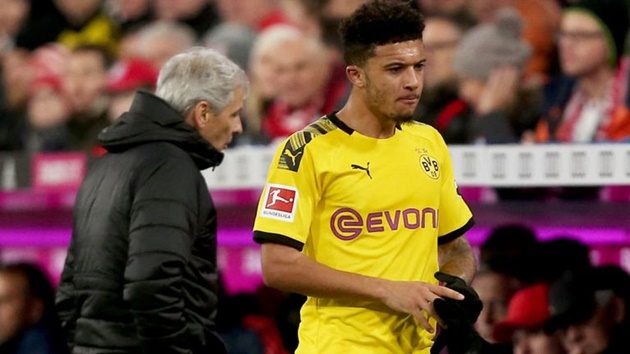 Thay sớm 'mục tiêu' của Man United, HLV Dortmund hé lộ nguyên nhân