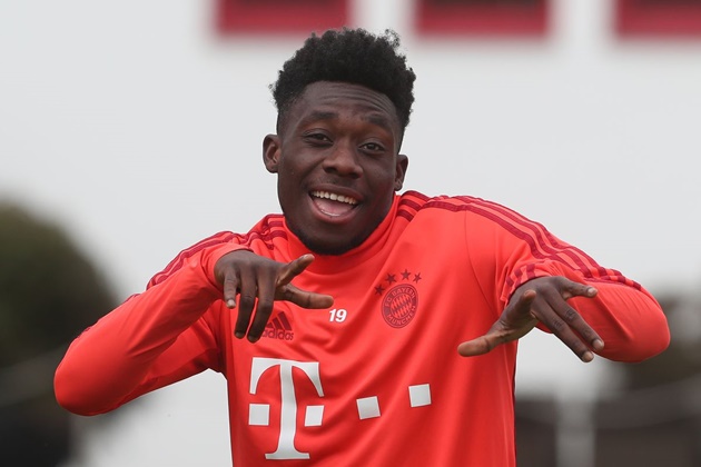 Chủ tịch Bayern: 'Cậu ấy sẽ là cầu thủ đẳng cấp thế giới'