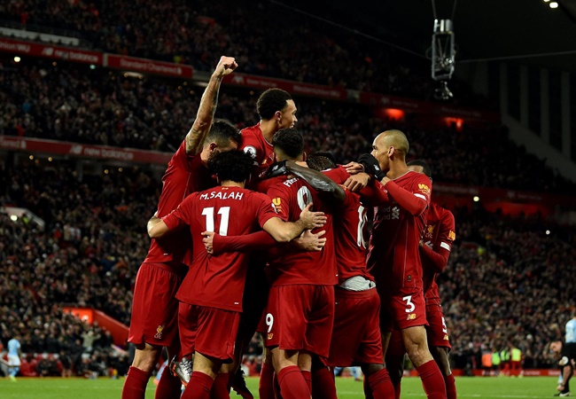 10 CLB hay nhất châu Âu hiện tại: Liverpoool hủy diệt; 'A German Team'
